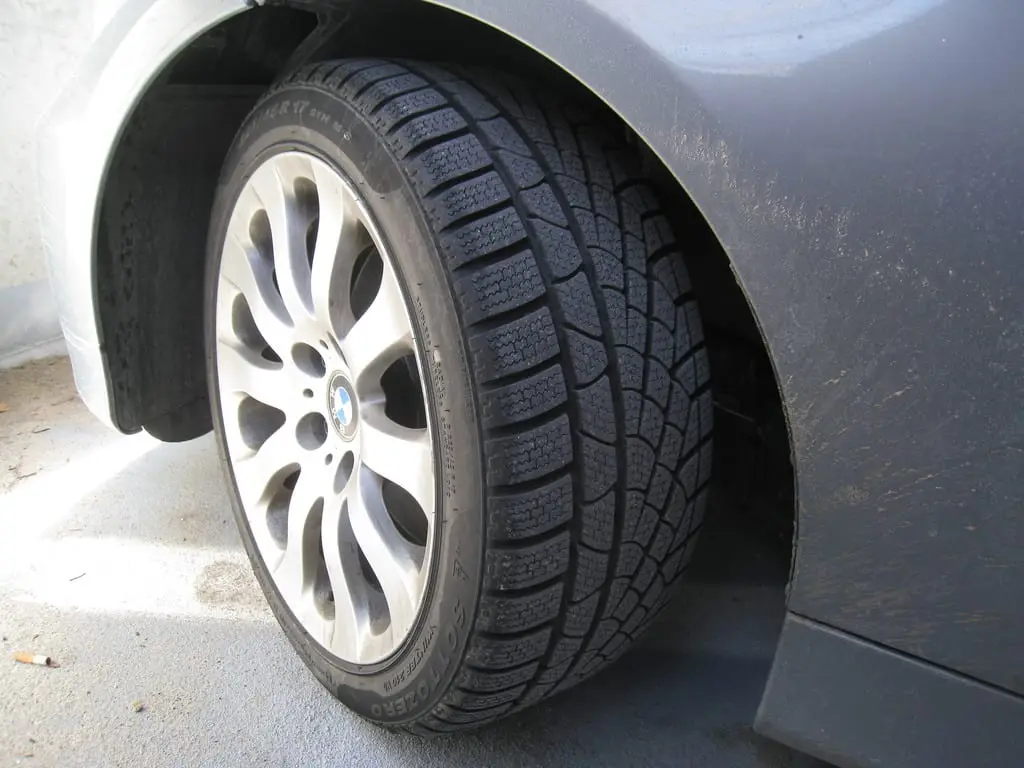 tyre 1 bmw tire